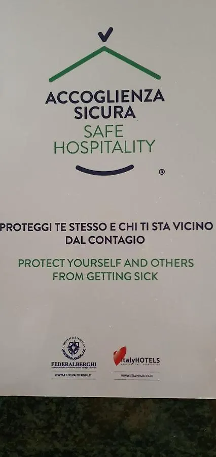 Hotel Vela Azzurra Rimini 2*,